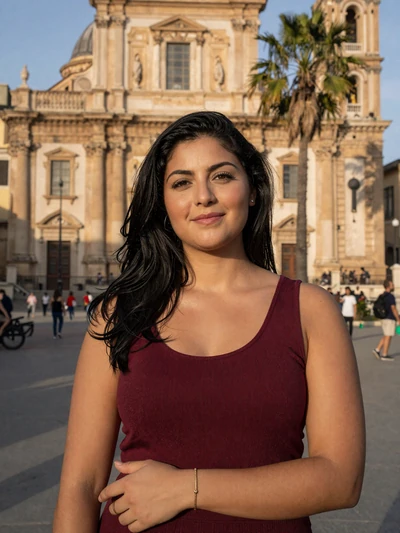 Alessandra, 34, Italian woman on a Palermo street in Sicily - verified Italian single on Cdleusa