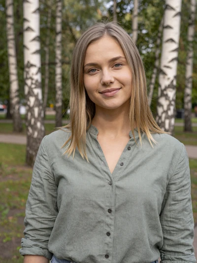 Kairi, 28, Estonian woman in a Tallinn park - verified Estonian single on Cdleusa dating platform