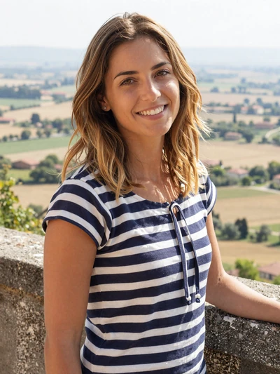 Federica, 26, San Marinese woman at a scenic viewpoint - meet verified San Marino singles on Cdleusa