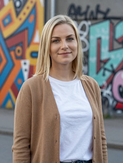 Annika, 28, German woman near Berlin street art - verified German single on Cdleusa dating platform